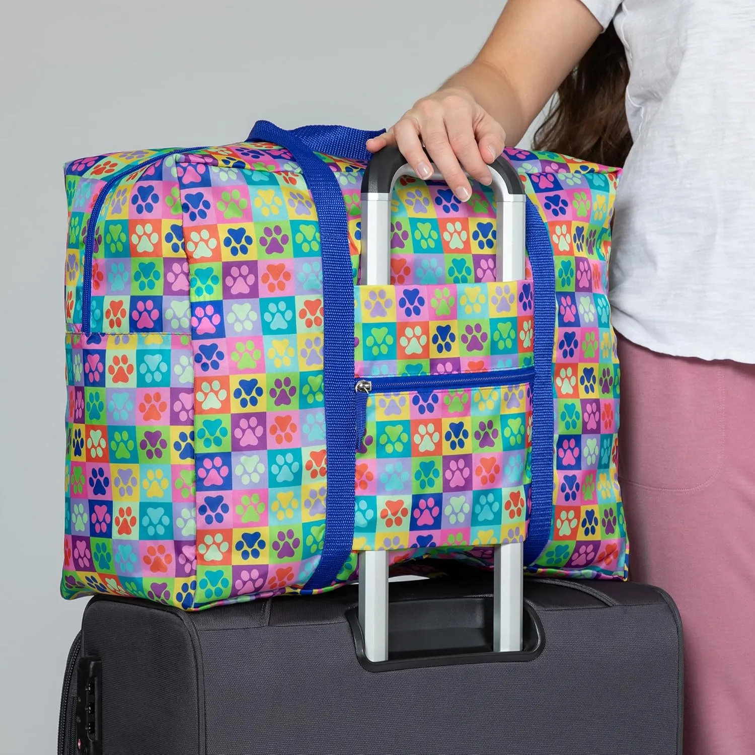 Adventure Awaits Packable Large Duffel Bag Lightweight Colorful Foldable Travel Bag Zipper Pockets for Animal Lovers (Pop Art Paws)