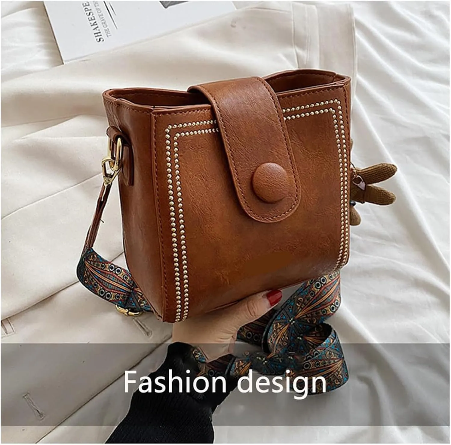 Bootara Bucket Bag, Vintage Fashion Bag, Bootara Women's Vintage Bunny Charm Bucket – Convertible Shoulder Crossbody