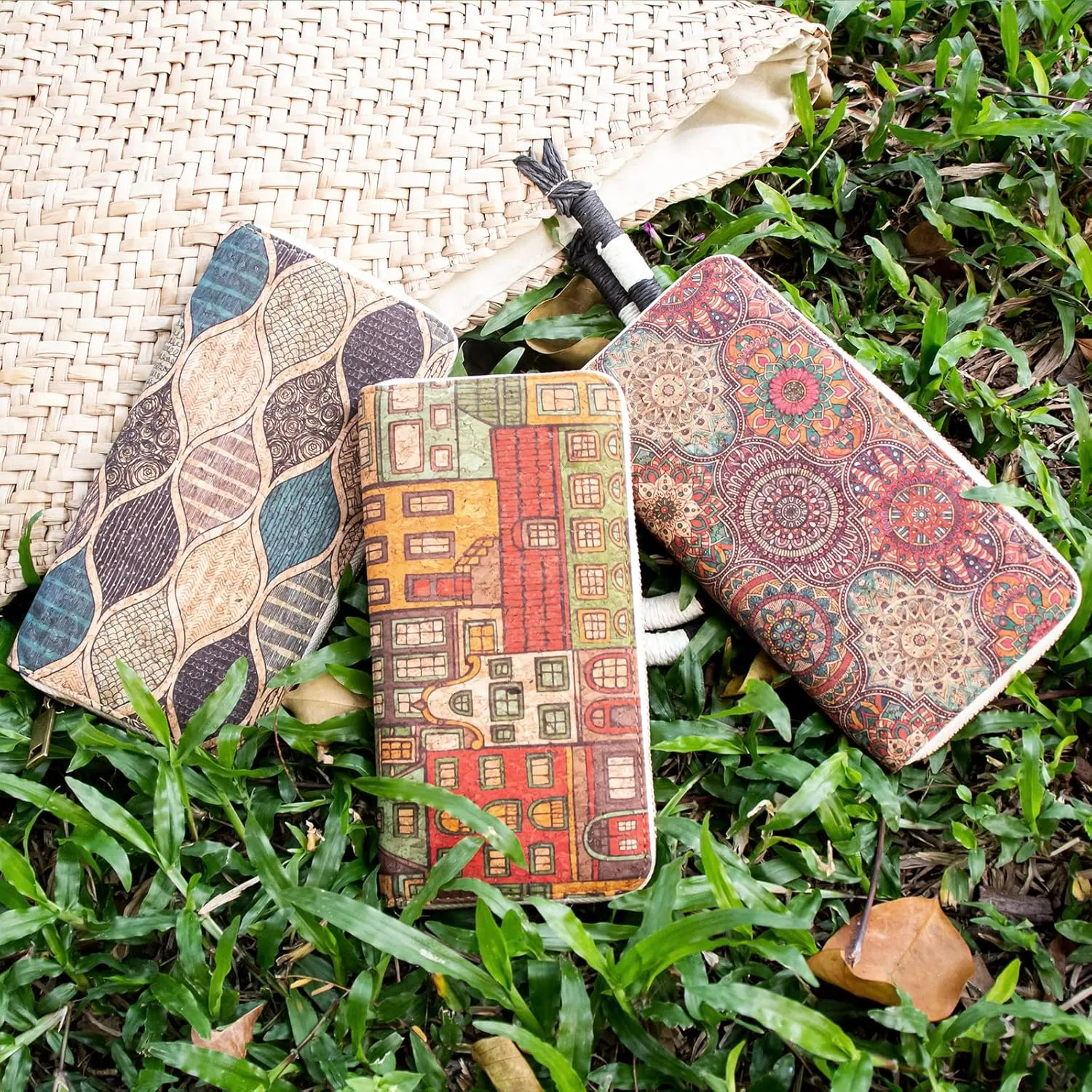 boshiho Vegan Cork Wallets Purse Handbags for Womens Eco Friendly Cork Cell Phone Clutch Bag