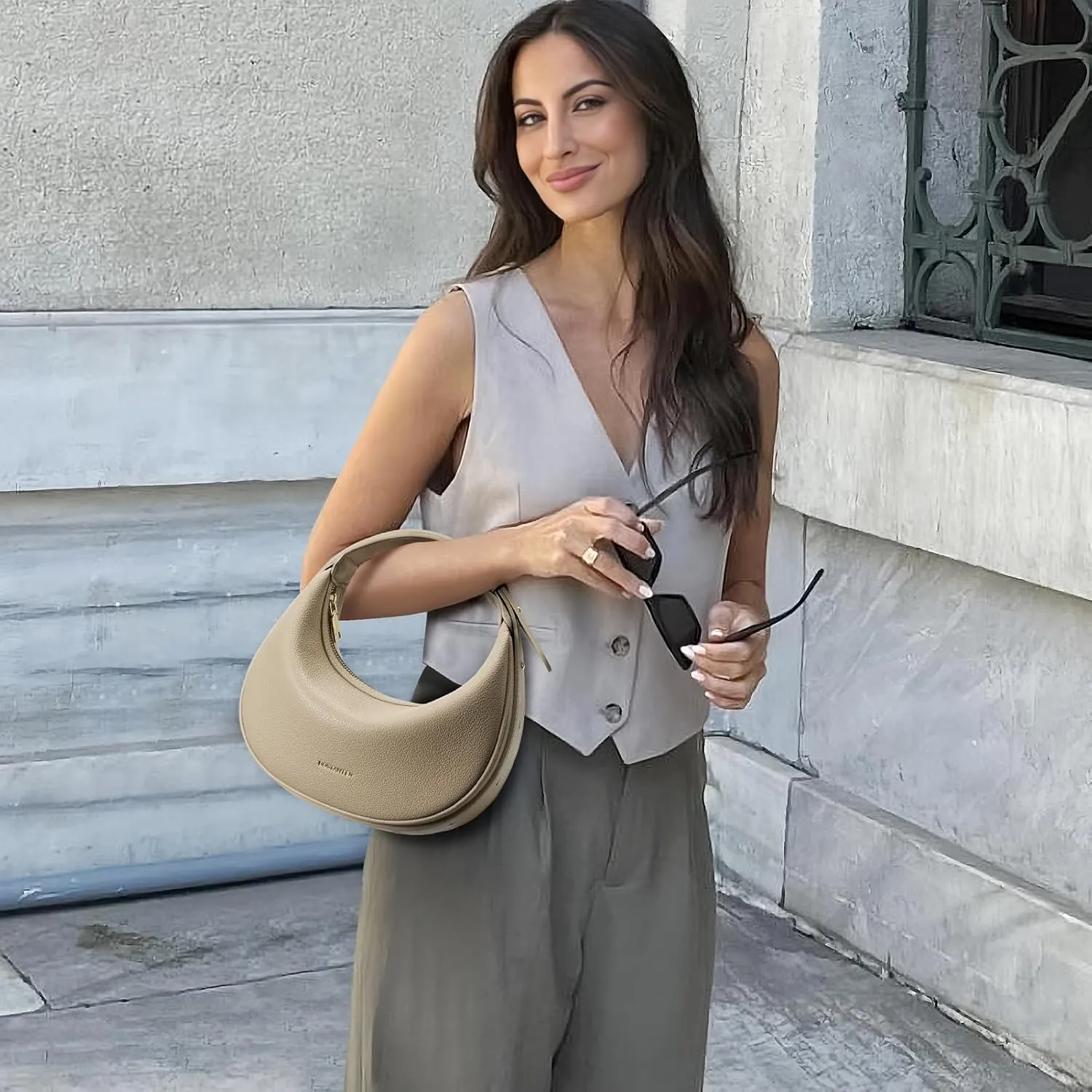 BOSTANTEN Crescent Shoulder Bag for Women Trendy Crossbody Hobo Purse Vegan Leather Clutch Handbag Adjustable Strap