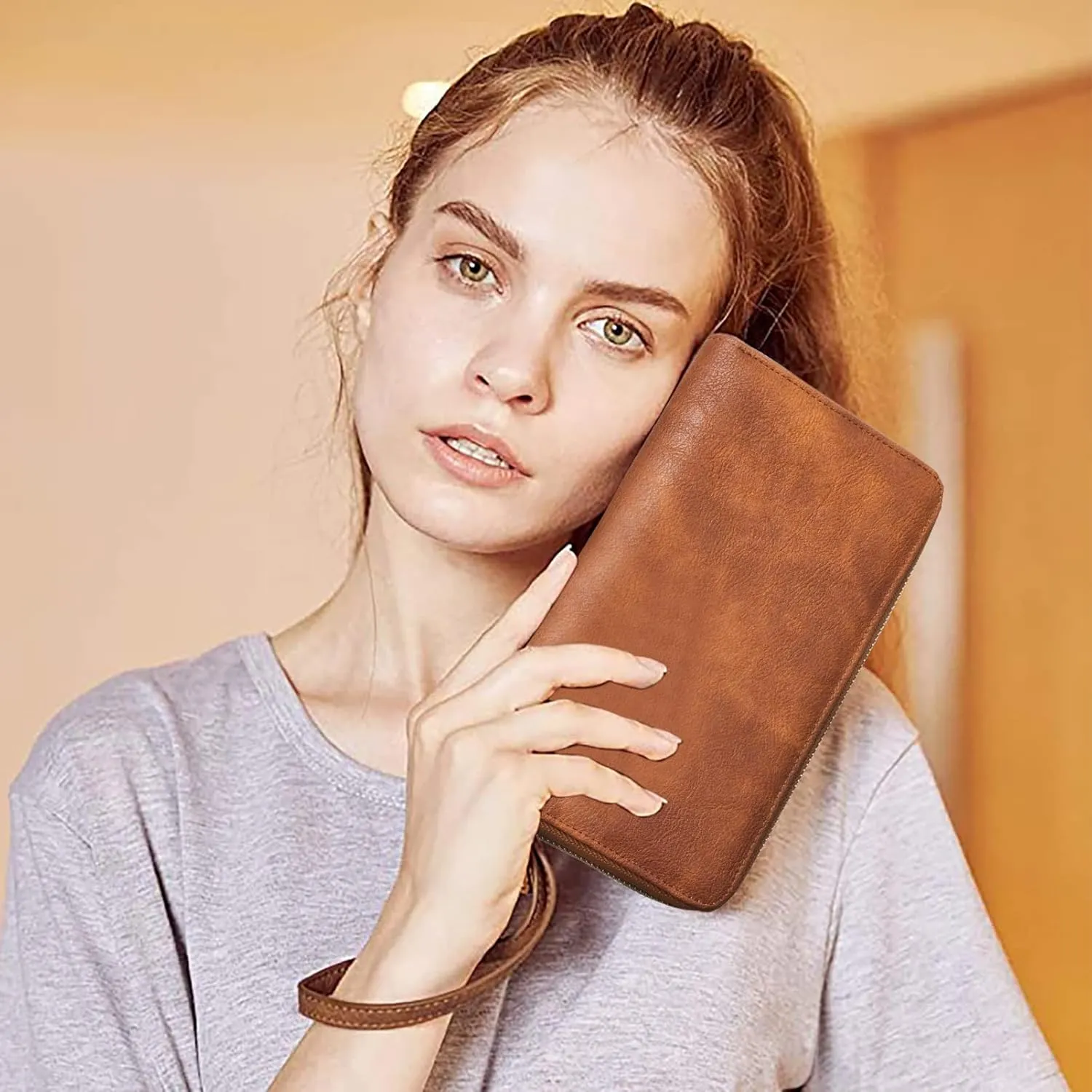 BROMEN Womens Wallet RFID Blocking Large Capacity Wristlet Phone Holder Zip Around Leather Clutch Purse Retro Brown