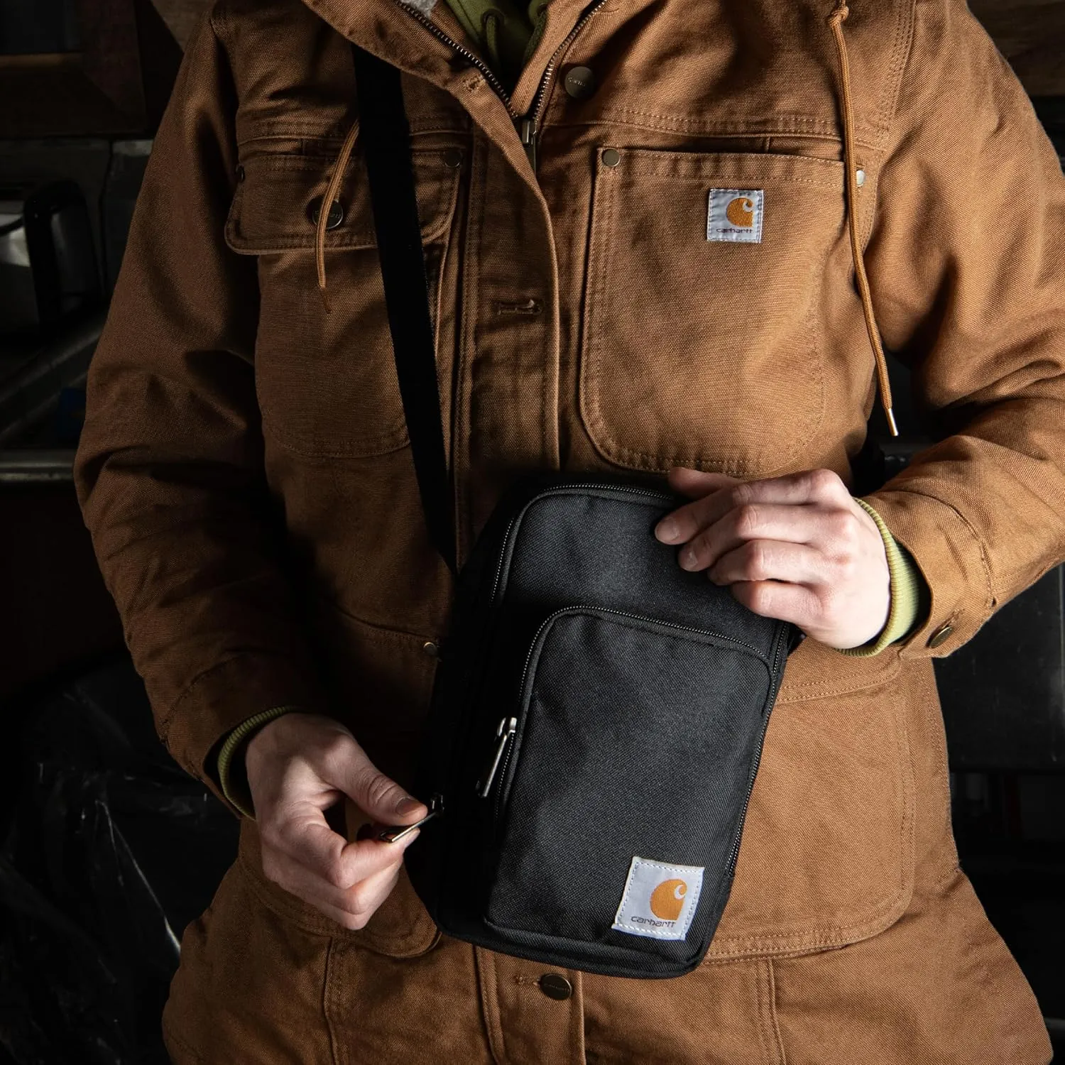 Carhartt Crossbody Zip Bag, Durable, Adjustable Crossbody Bag with Zipper Closure for Men and Women
