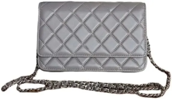 Designer Women’s Chain Wallet - Classic Mini Sheepskin Coin Purse, Luxury Leather Clutch with Gift Box, for Daily Use & Gifts