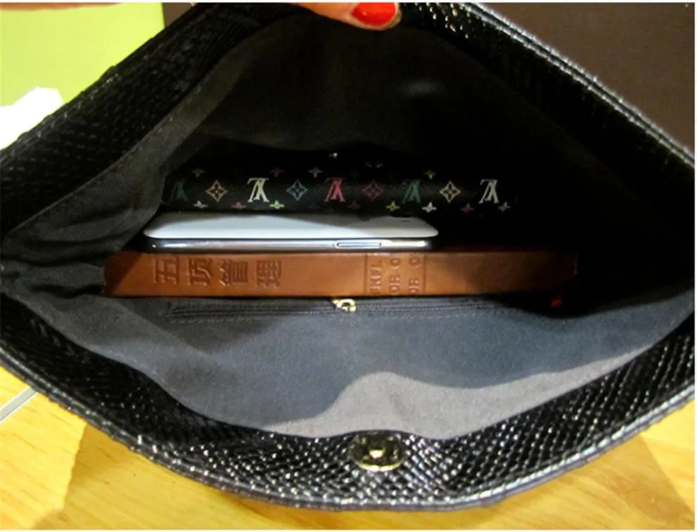 Fashion Snakeskin Envelop Clutch Purse Retro Oversized Handbags for Women