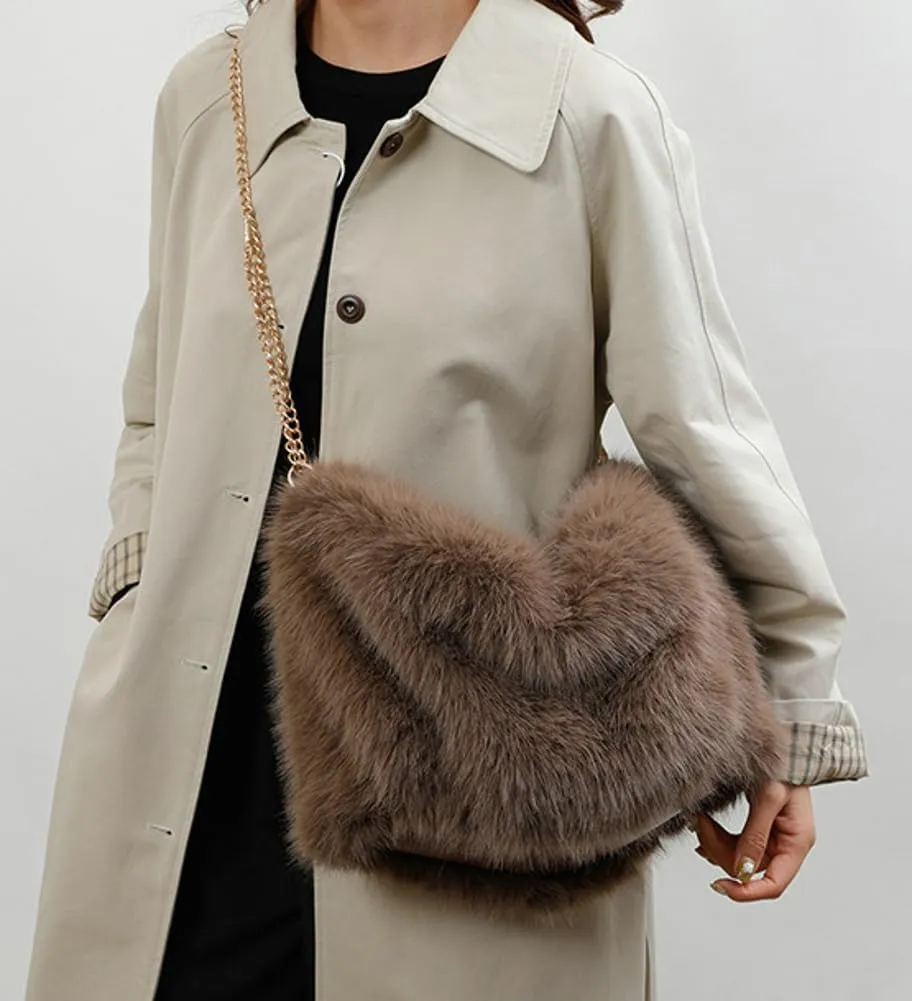 Furry Shoulder Bag Purse for Women Y2K Fluffy Faux Fur Tote Purse Large Handbag Top Handle Satchels with Chain