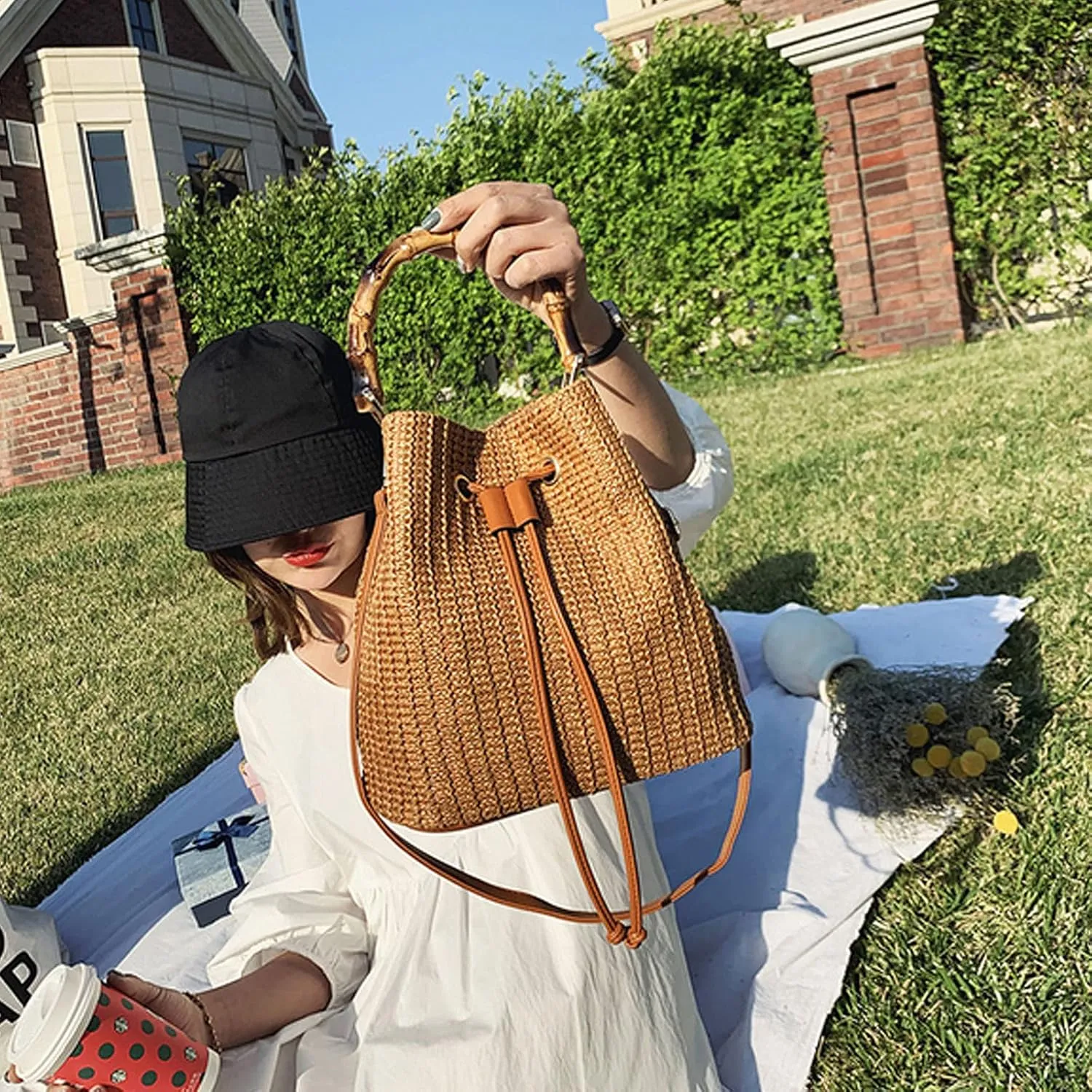 Goclothod Small Drawstring Shoulder Bag Straw Weave Handbag Summer Beach Purse