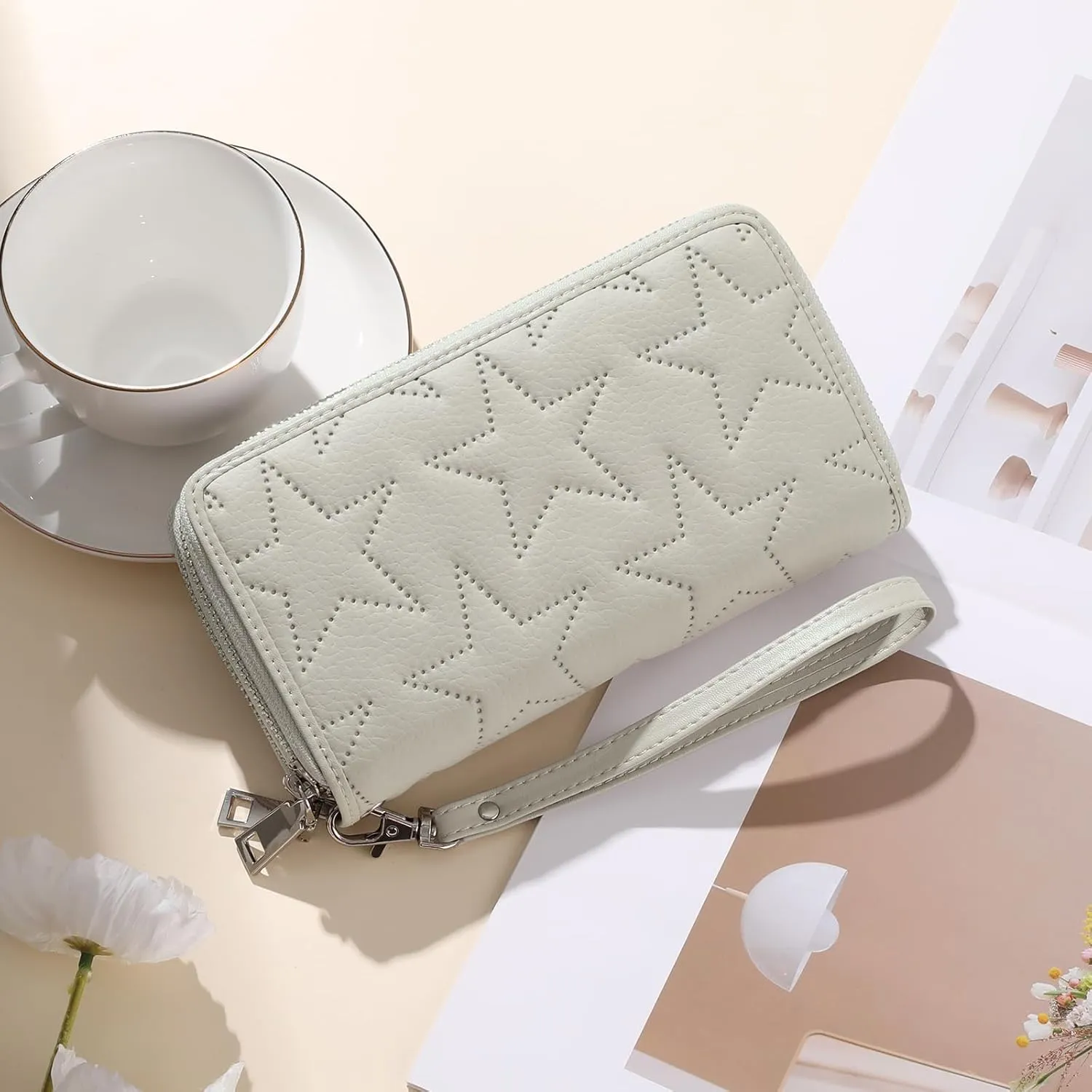 GOIACII Women's Wallet Large Capacity Double Zip Around Ladies Wallet with RFID Blocking Phone Wristlet Purse Star Off-white
