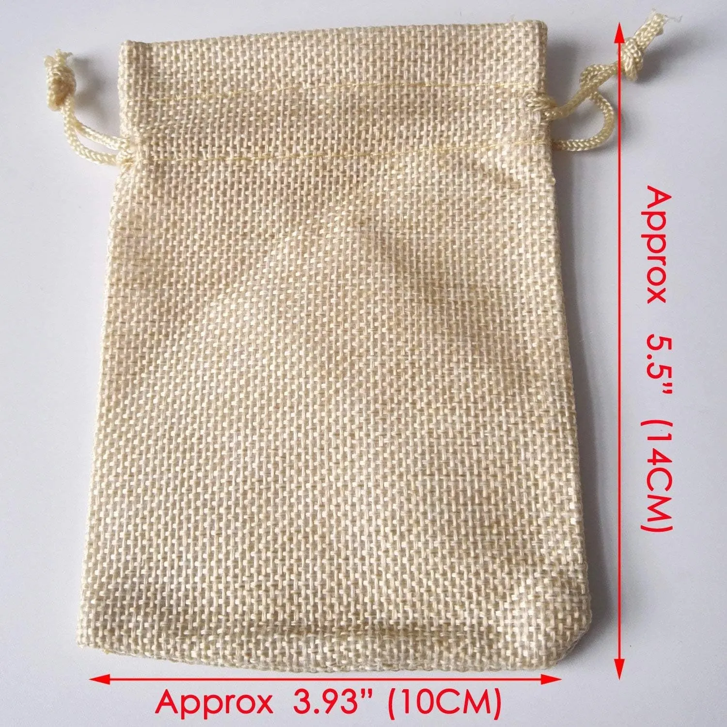 Gold Fortune 50-Pack Cream Burlap Gift Bags with Drawstring - Adjustable Reusable Jewelry Pouches for Christmas, Holiday Wedding, Birthday Party Favors - 4x6 Inches Eco-Friendly Treat Bags (50 Count)