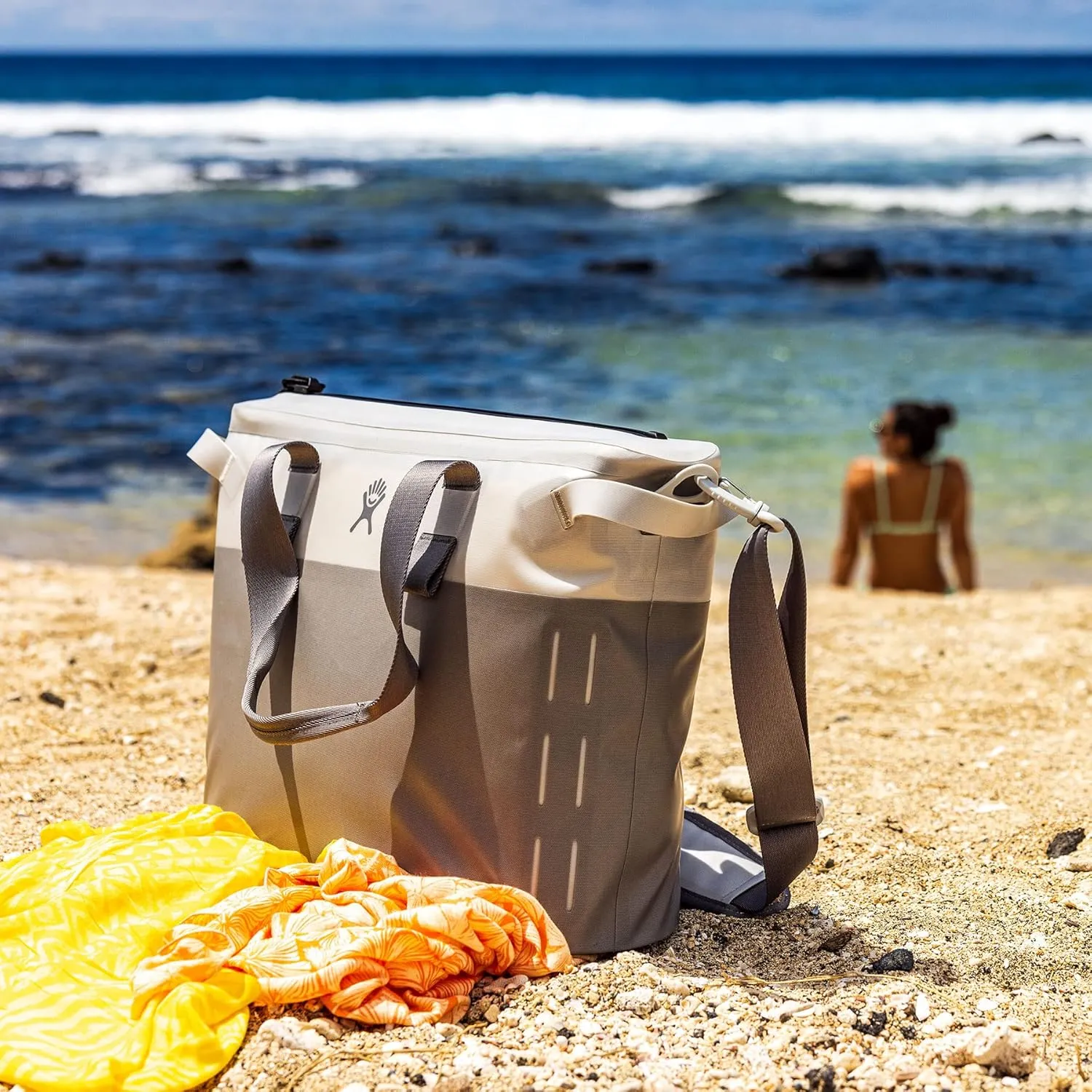 Hydro Flask Day Escape Soft Cooler Pack
