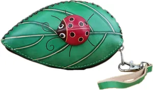 Ladies Leaf Ladybug Leather Coin Purse Can Put Coin Clutch Bag Handmade Leather Creative Key Case (Green)