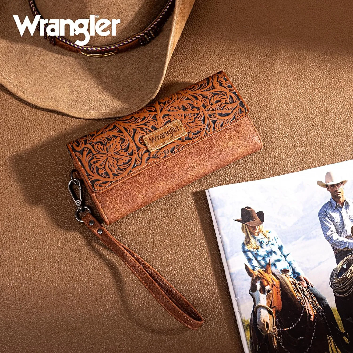 Montana West X Wrangler Western Wallets for Women Trifold Wristlet Wallets Large Capacity Women Clutch Wallet with Coin Purse