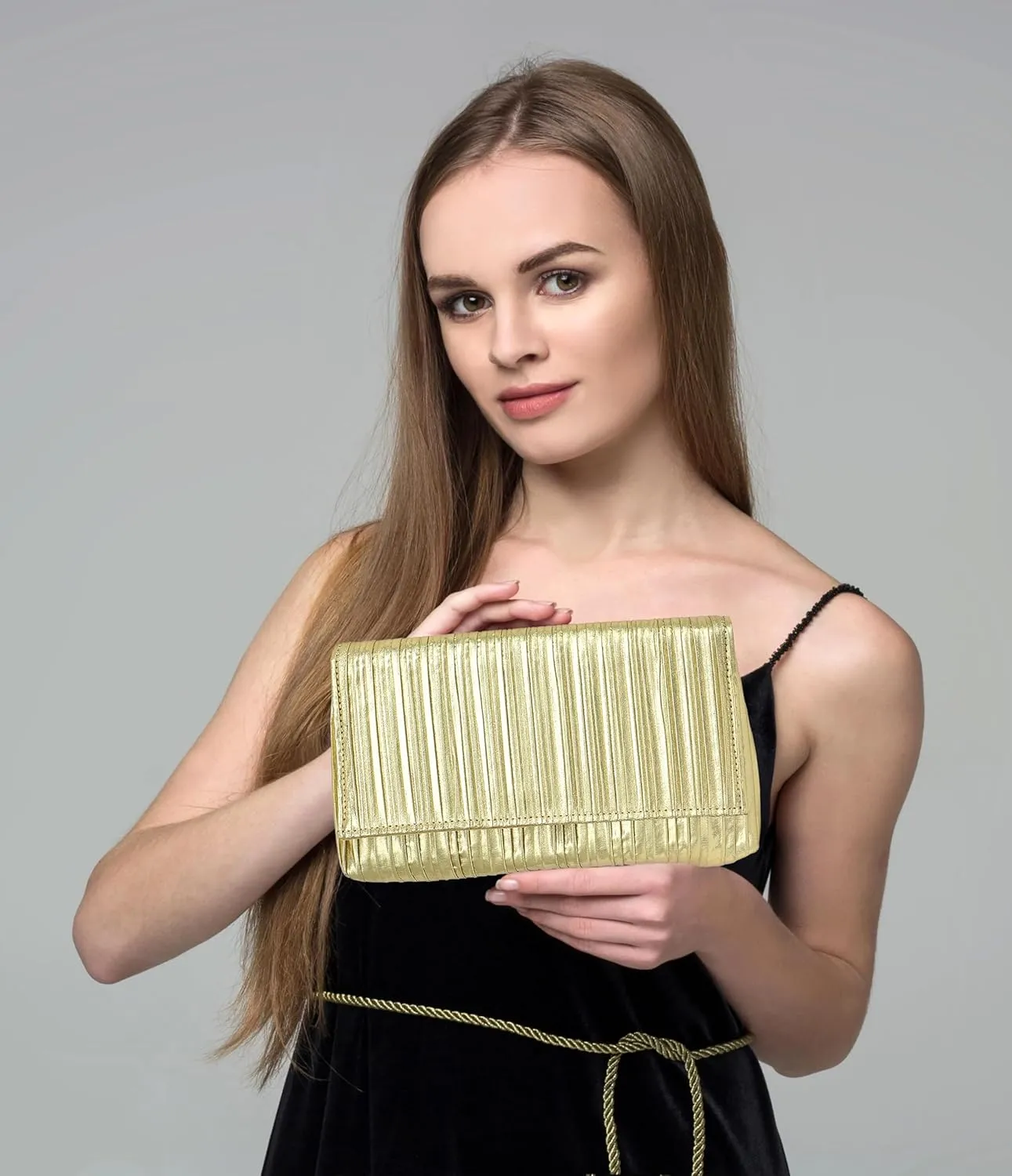 Oriamour Gold Clutch Purses for Women Evening Handbag, Pleated Flap Chain Strap Handbag for Party Cocktail Prom Wedding
