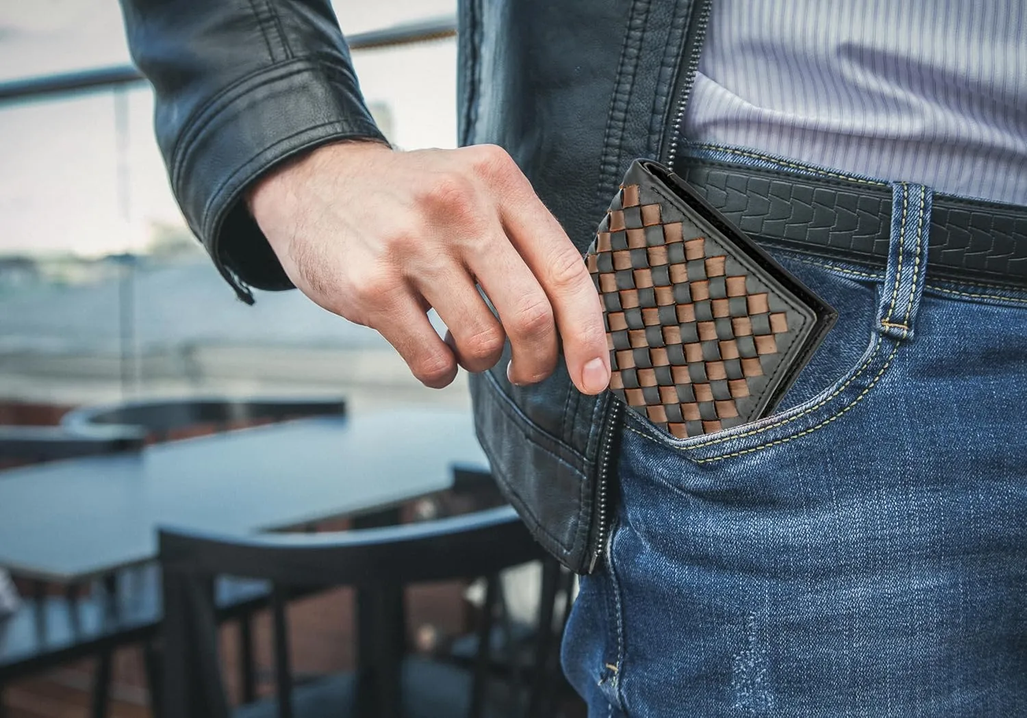 Premium Nappa Leather Wallet - Wallet for Men with Intrecciato Criss-Cross Design, 8 Card Slots, RFID Blocking - Expert Craftsmanship, Gift-Worthy Packaging(Black&Cognac)