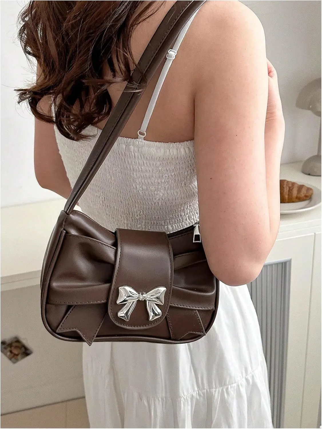 QWINEE Women's Bow Purse Y2k Shoulder Bag Coquette PU Leather Shoulder Bag Small Handbag Purses
