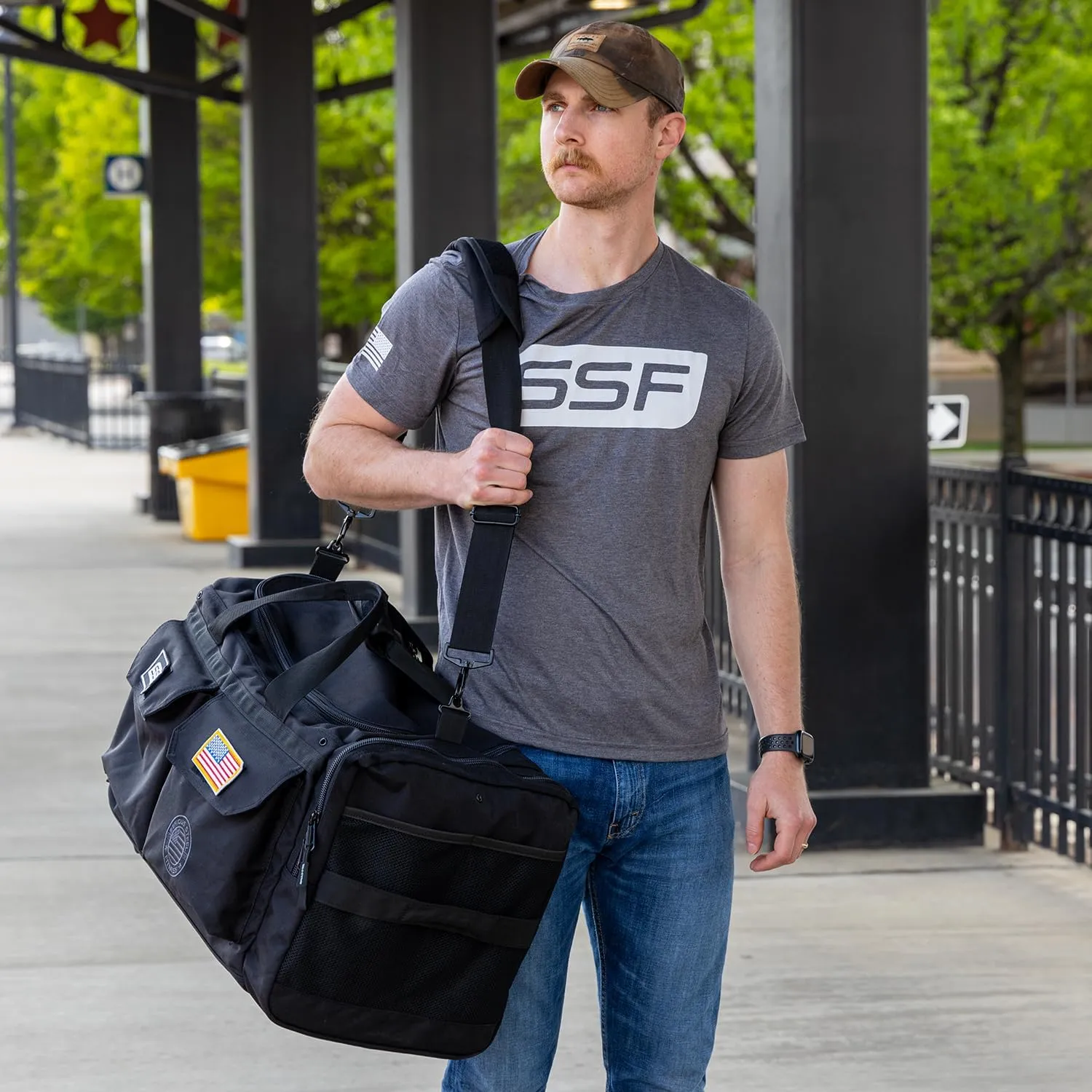 Serious Steel Fitness Heavy Duty 1000D Nylon Duffel Gym Bag (Black - Big Bud)