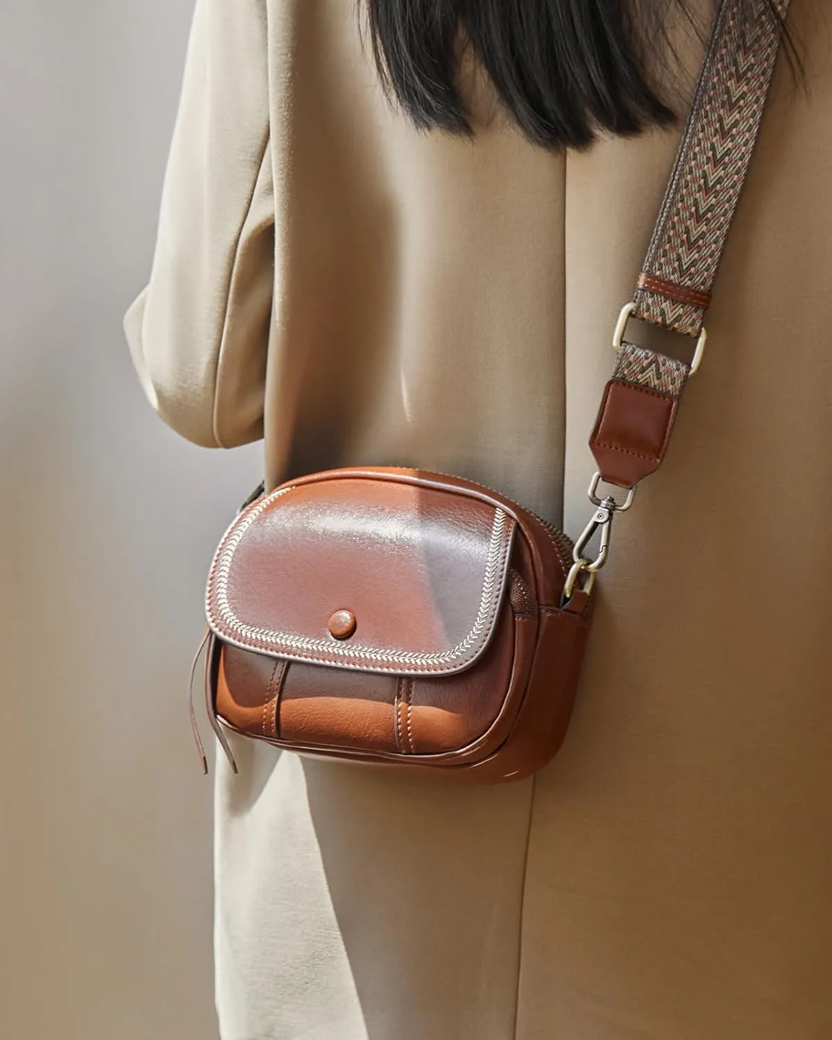 Small Crossbody Bags for women,Soft Leather Cell Phone Purse Lightweight,Little Crossbody Purses Women Trendy with Card slots