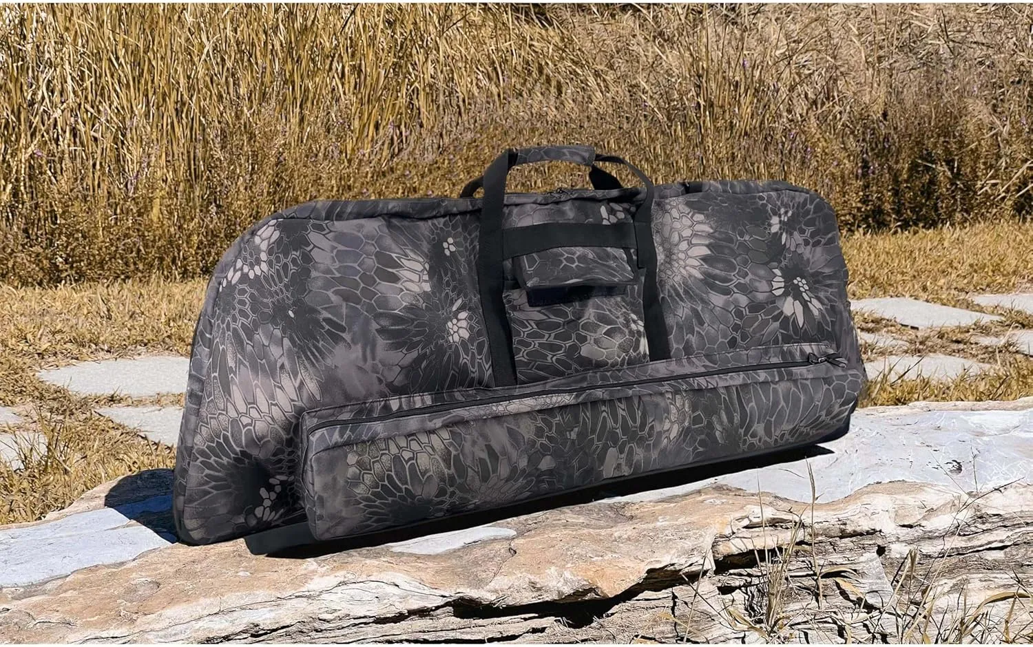 Soft Compound Bow Bag Soft Compound Bow Case and Soft Compound Bow Storage Bag Bow Carry Bag with Arrow Pocket