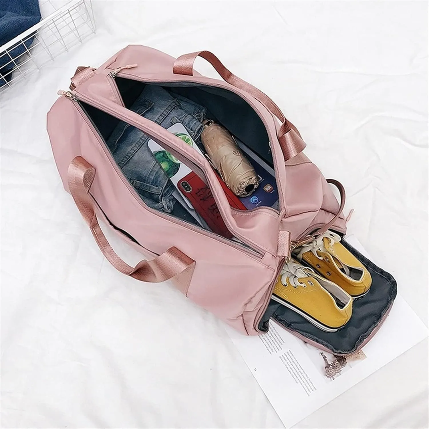 Sports Duffel Bags Sports Gym Bags Outdoor Waterproof Nylon Men Women Training Fitness Travel Handbag Yoga Mat Sport Bag with Shoes Compartment(Rojo)