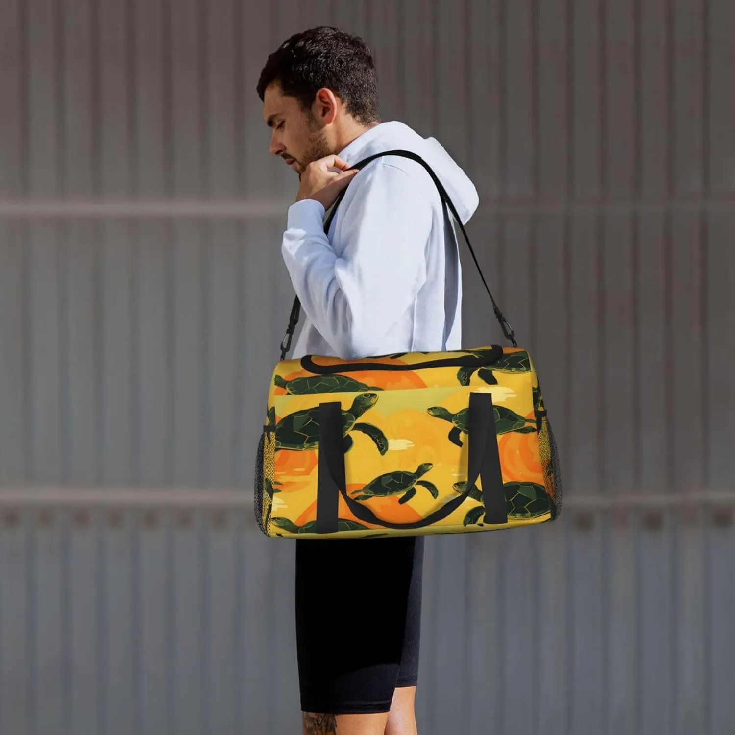 Travel Duffel Bag For Men Women, Sea Turtle Pattern Carry On Sport Gym Bag With Shoulder Strap Lightweight Waterproof Weekender Bag Overnight Bag