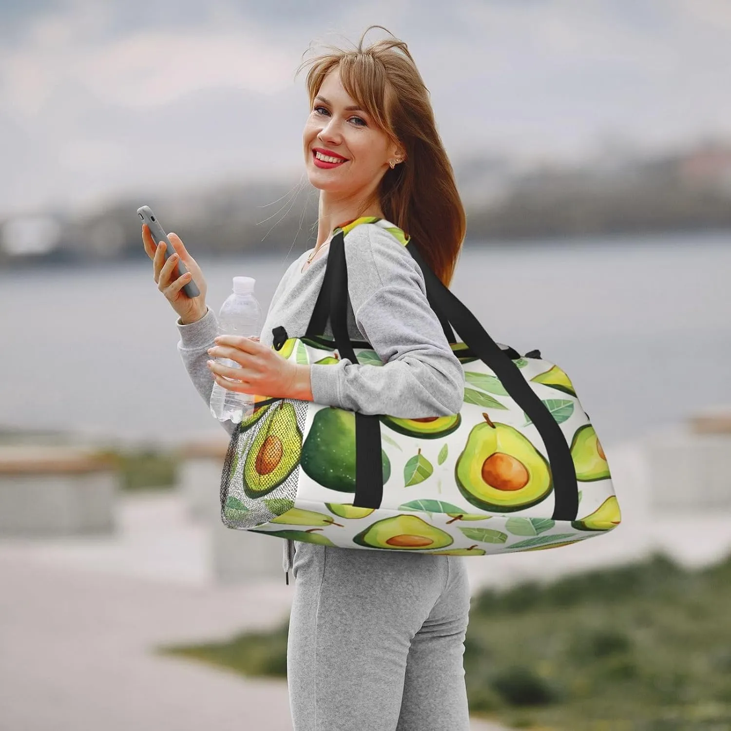 Travel Duffel Bag For Men Women, Tropical_Fruit Avocado Pattern Carry On Sport Gym Bag With Shoulder Strap Lightweight Waterproof Weekender Bag Overnight Bag