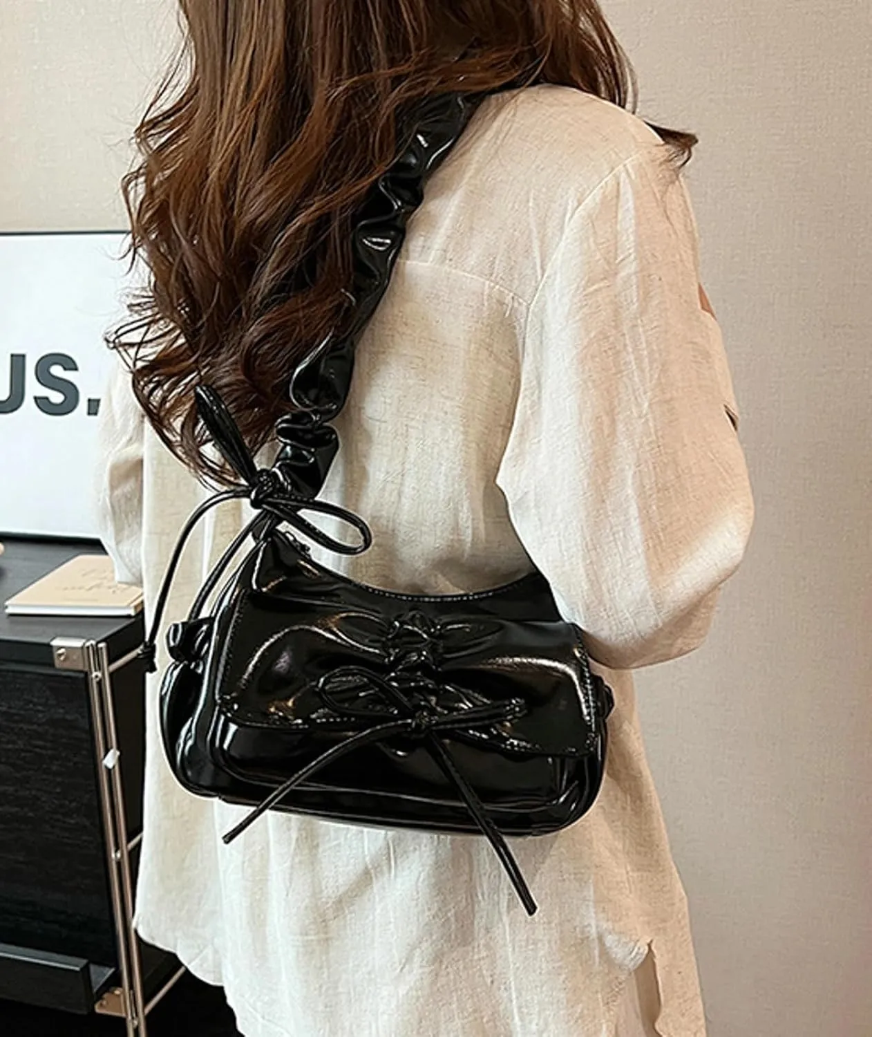 Trendy Folded Strap Crossbody Bag 2025 Bow Shoulder Tote Women Summer Commuter Handbag Drawstring Flap