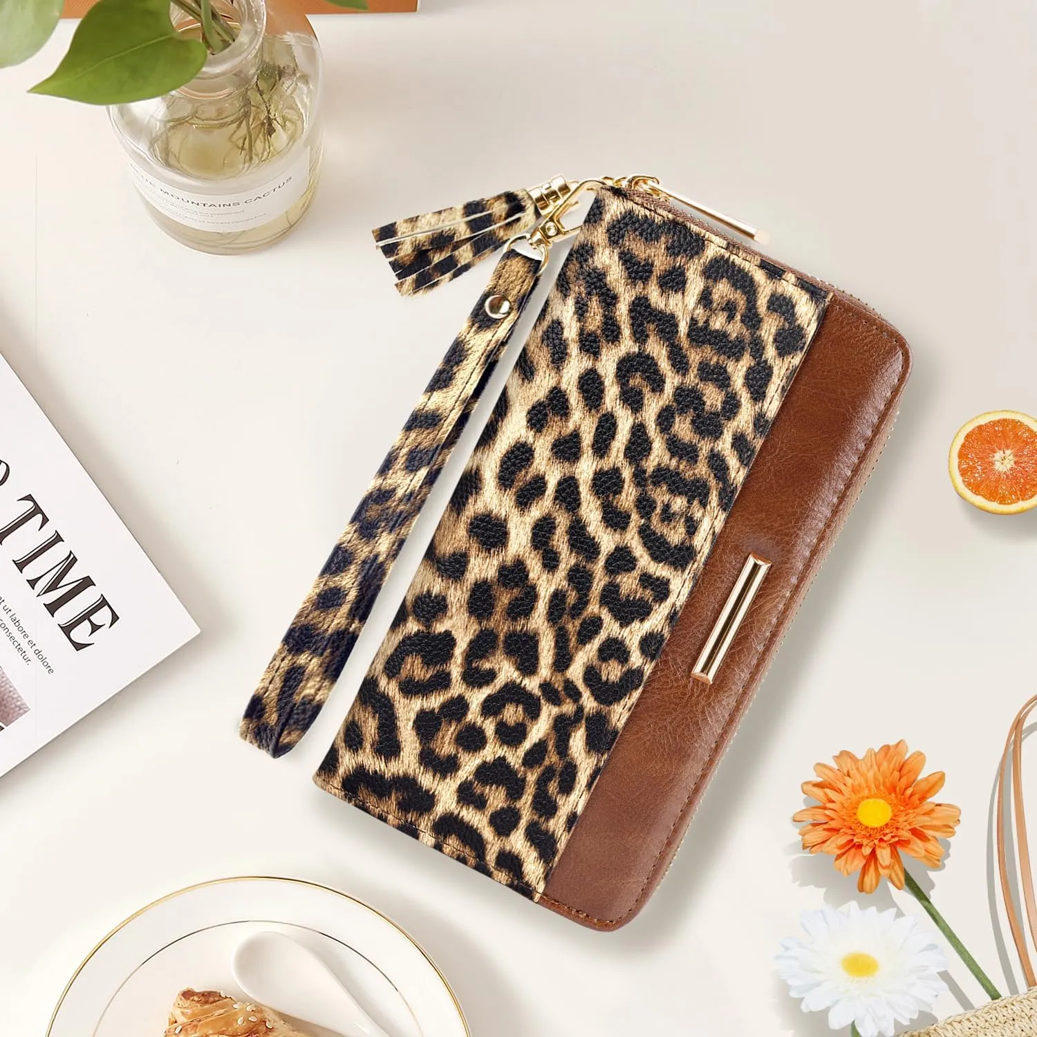Wallets for Women PU Leather Card Holder Organizer Ladies Clutch with Tassel Wristlet Wrist strap