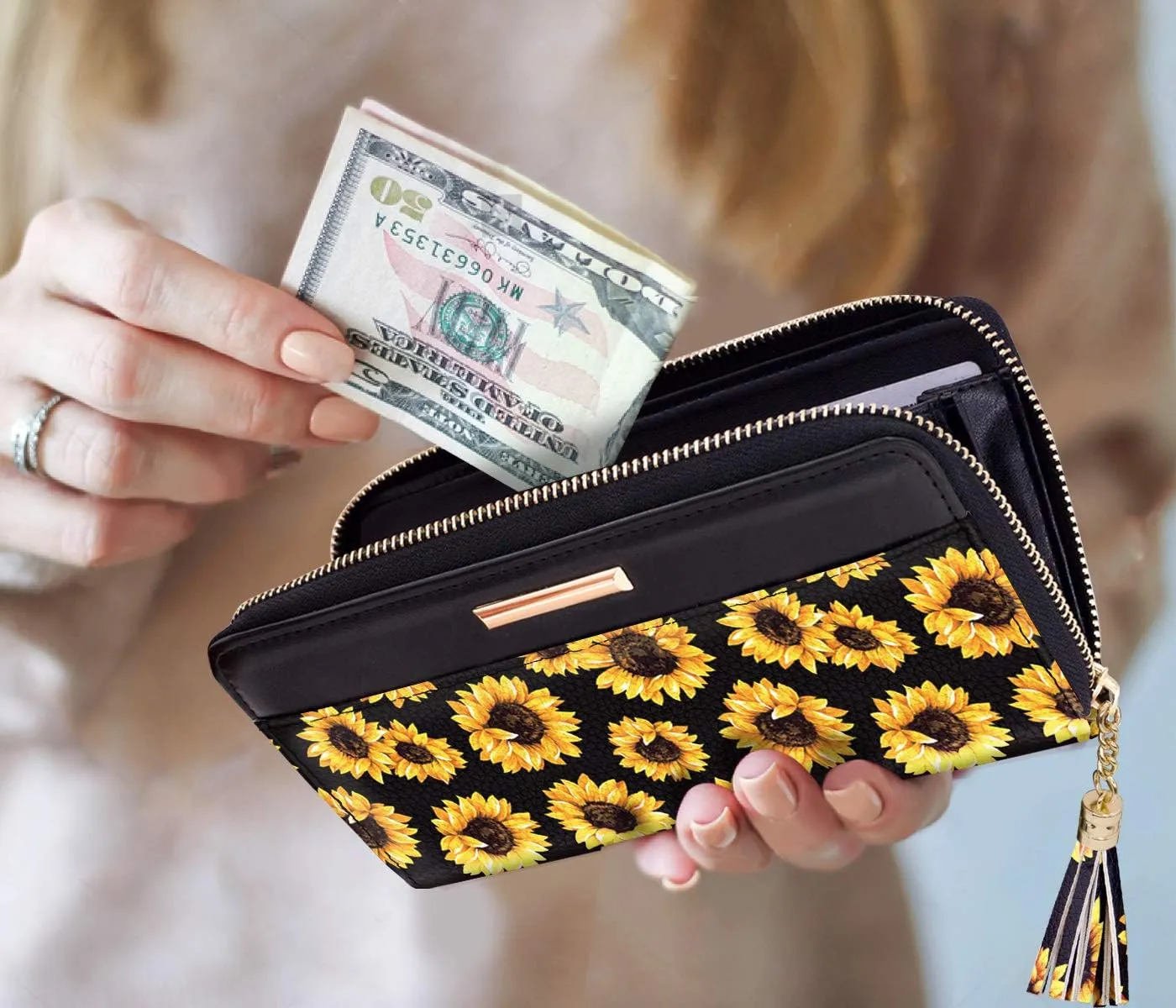 Wallets for Women PU Leather Card Holder Organizer Ladies Clutch with Tassel Wristlet Wrist strap