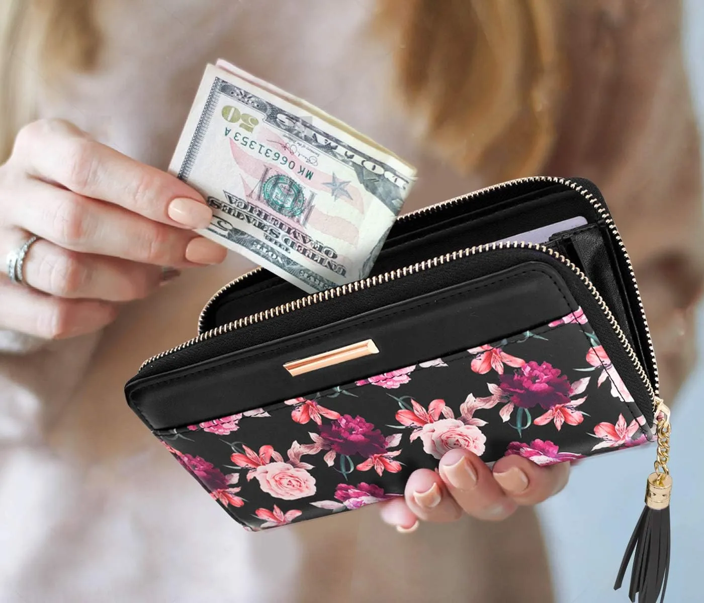 Wallets for Women PU Leather Card Holder Organizer Ladies Clutch with Tassel Wristlet Wrist strap