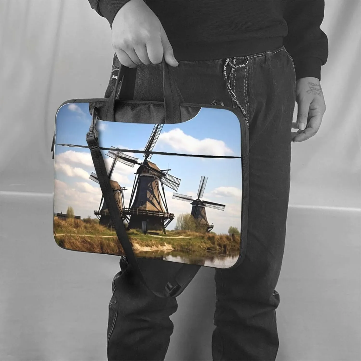 Windmills Print Laptop Shoulder Bag With Shoulder Strap Briefcase Slim Computer Bag For Women Men