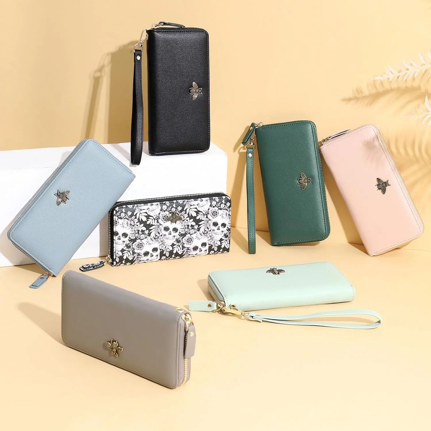 Women Wallet RFID Blocking Ladies Clutch Purses Long Wristlet Wallets for Women