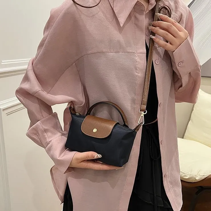 Women's color matching messenger bag small mini bag with adjustable shoulder strap for daily use in light shoulder travel
