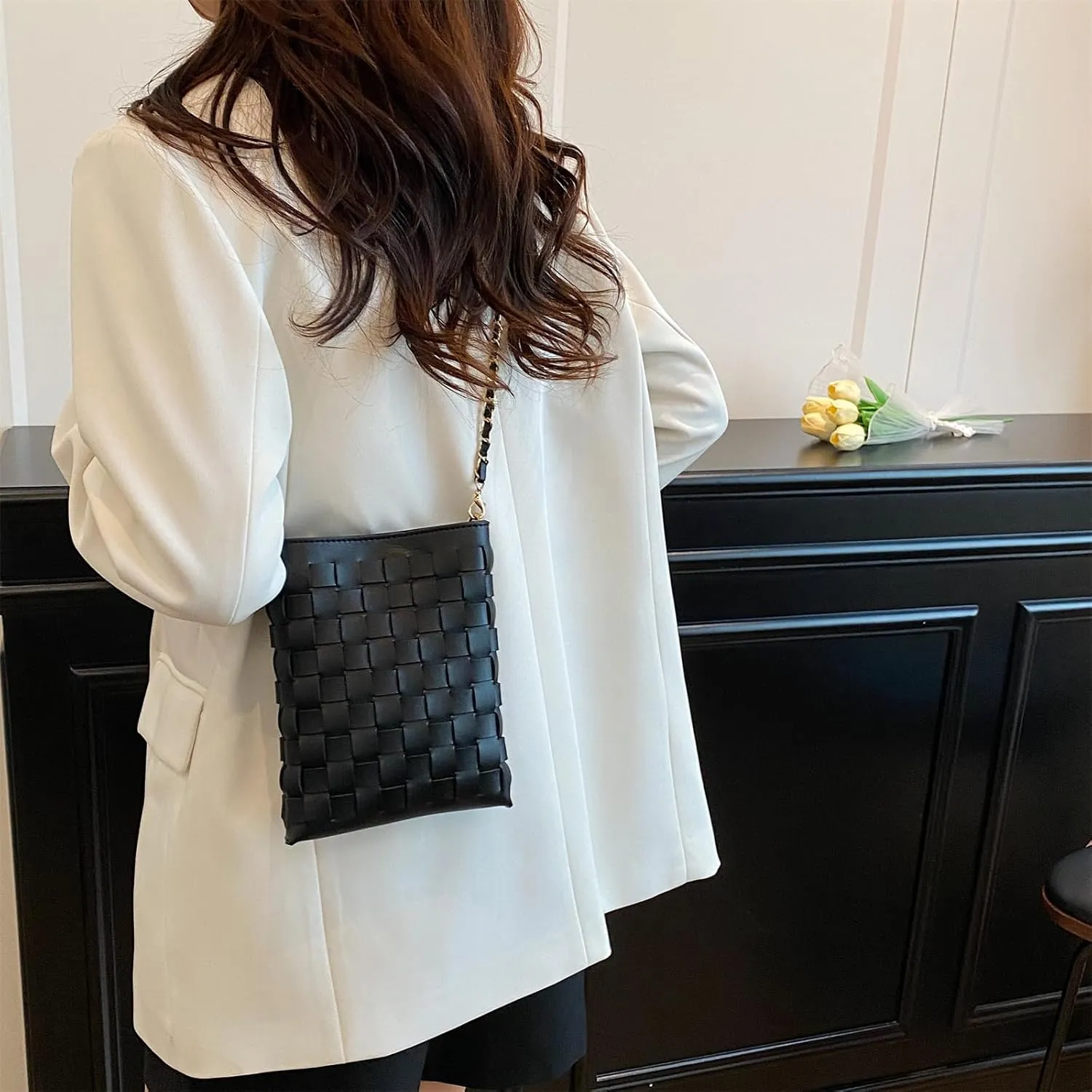 Woven Small Crossbody Bags Cell Phone Purse for Women Teen Girls Small Shoulder Phone Bag