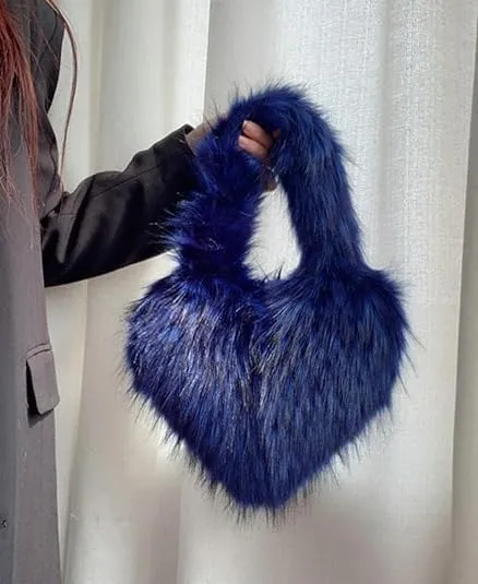 YXCFEWD Furry Heart Shaped Crossbody Bag for Women - Plush Y2K Handbag with Soft Shoulder Strap