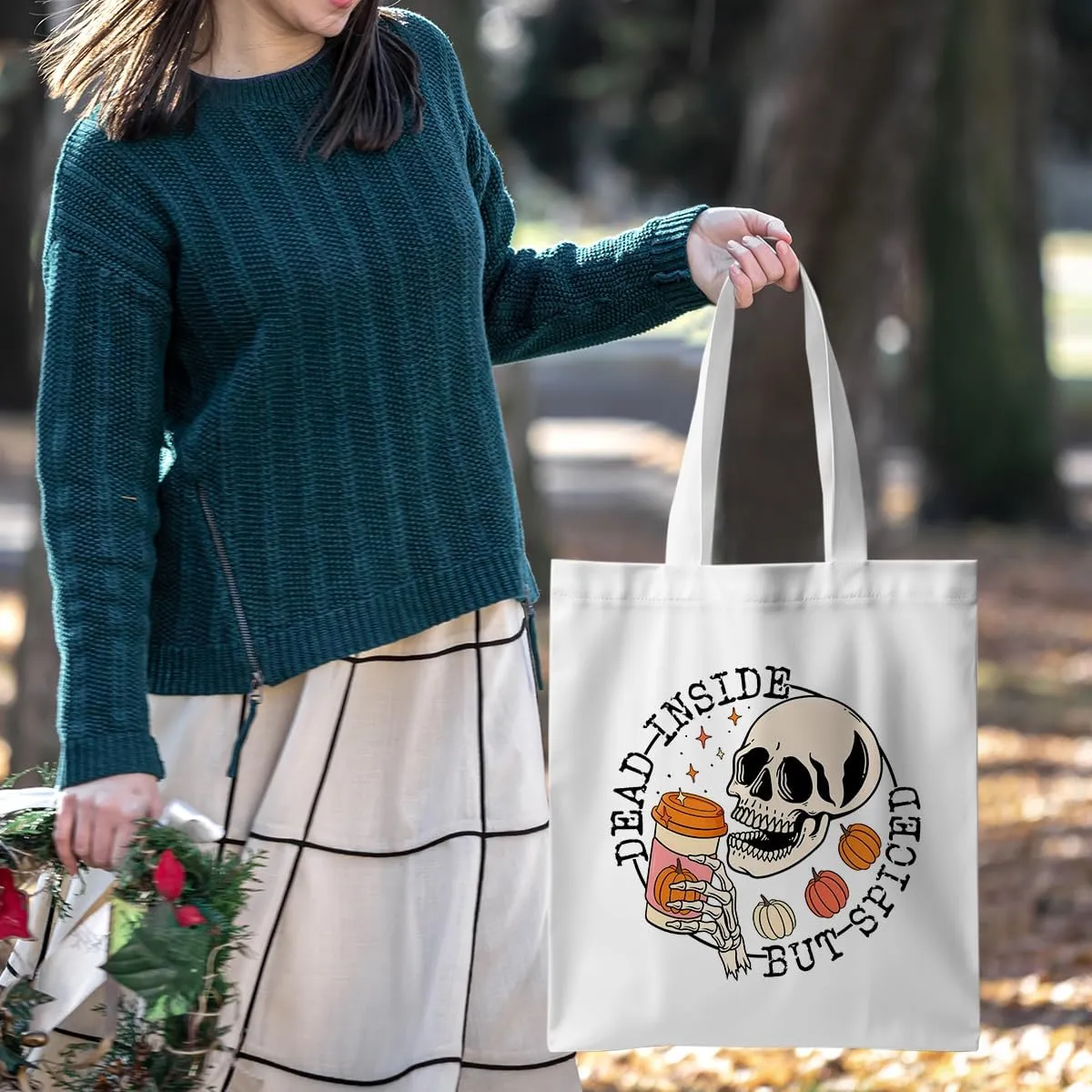 ZHAMEN Gnomes Gifts for Women - Funny Thanksgiving Pumpkin Christmas Halloween Sunflower Tote Bag